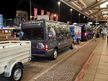 Shuttle-Service & Stadtrundfahrten mit Austin Powers Taxi & Transfer