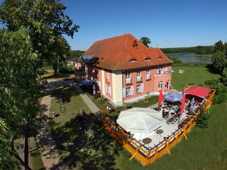 Hotel Altes Gutshaus Federow Hotel Altes Gutshaus Federow