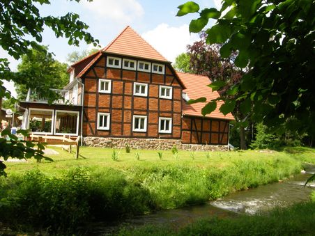 Insel-Hotel auf der Ferieninsel am Dobbertiner See Insel-Hotel auf der Ferieninsel am Dobbertiner See