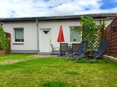 Ferienwohnungen - "Villa Camenz" Ferienwohnungen - "Villa Camenz"