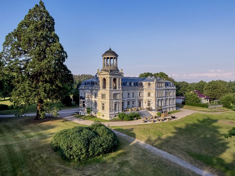 Schloss mit Park Kaarz Schloss mit Park Kaarz