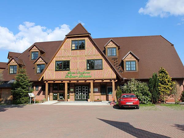 Müritz-Landhotel Grüner Baum Müritz-Landhotel Grüner Baum